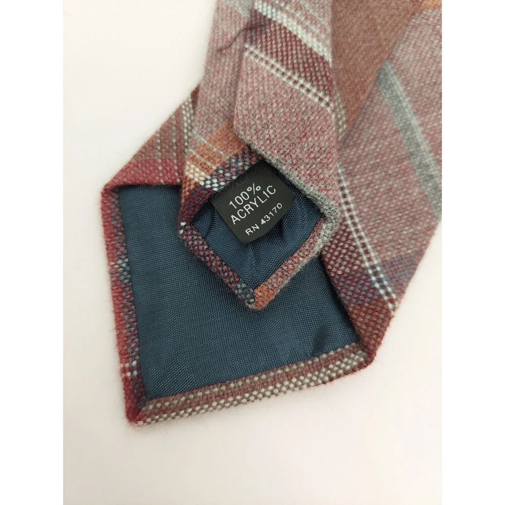 Surrey Collection Men's Tie Burgundy Maroon Striped Fall Winter
